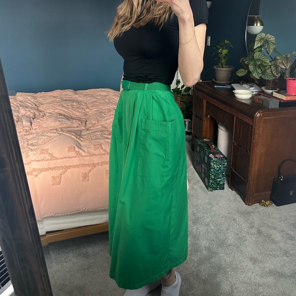 Vintage Steilmann Vibrant Green Midi Skirt fun pockets